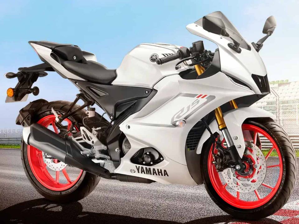 Yamaha R15 V4 vendida na Índia